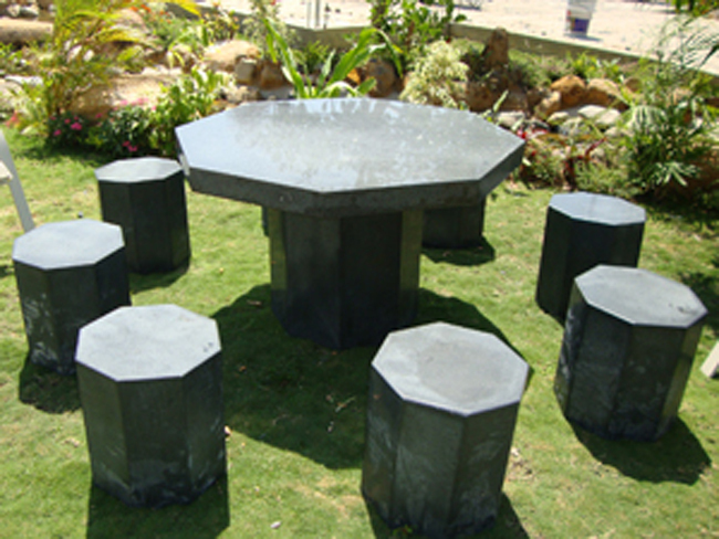 Bàn ghế đá tự nhiên hình lục giác - Đá Bazan